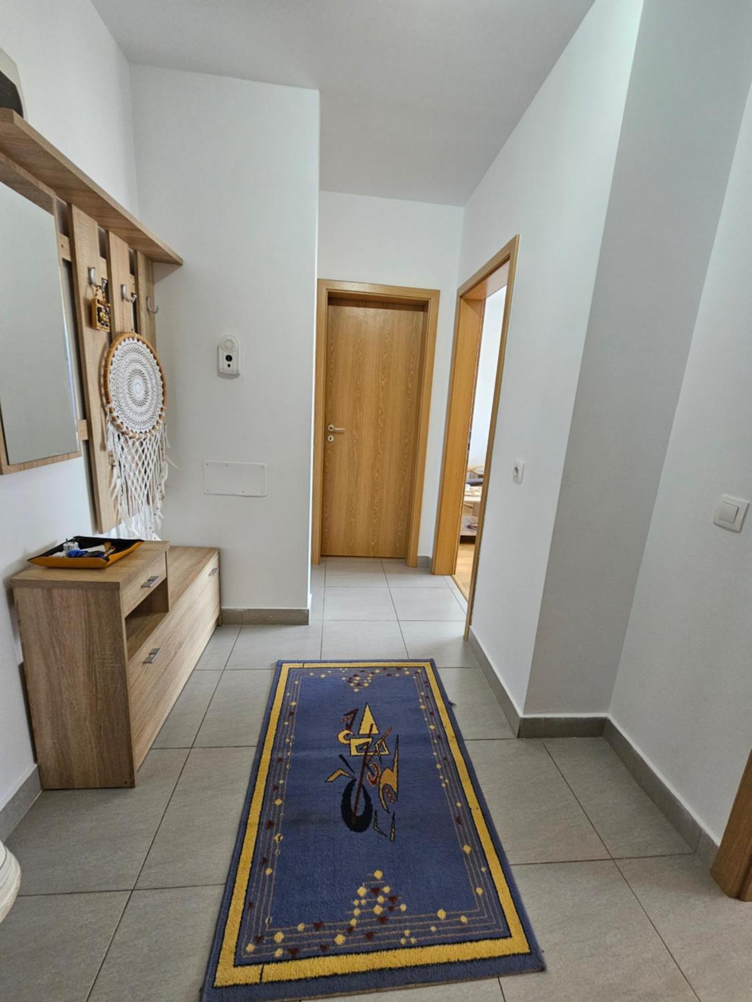 Elena'S Studio Brasov Coresi Luaran gambar