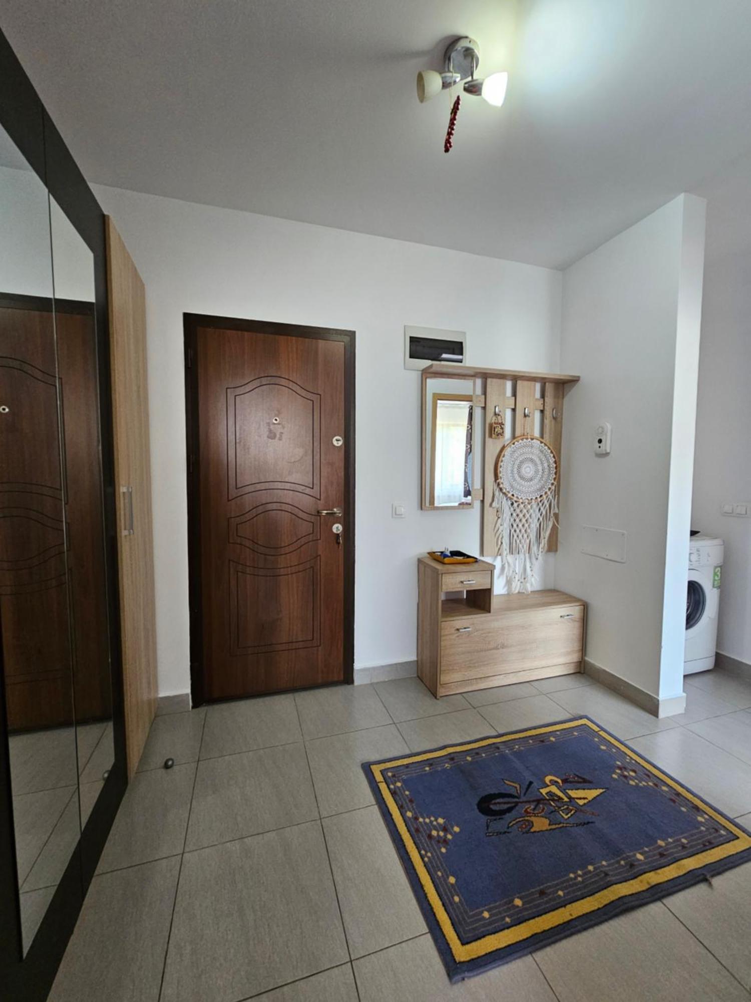 Elena'S Studio Brasov Coresi Luaran gambar